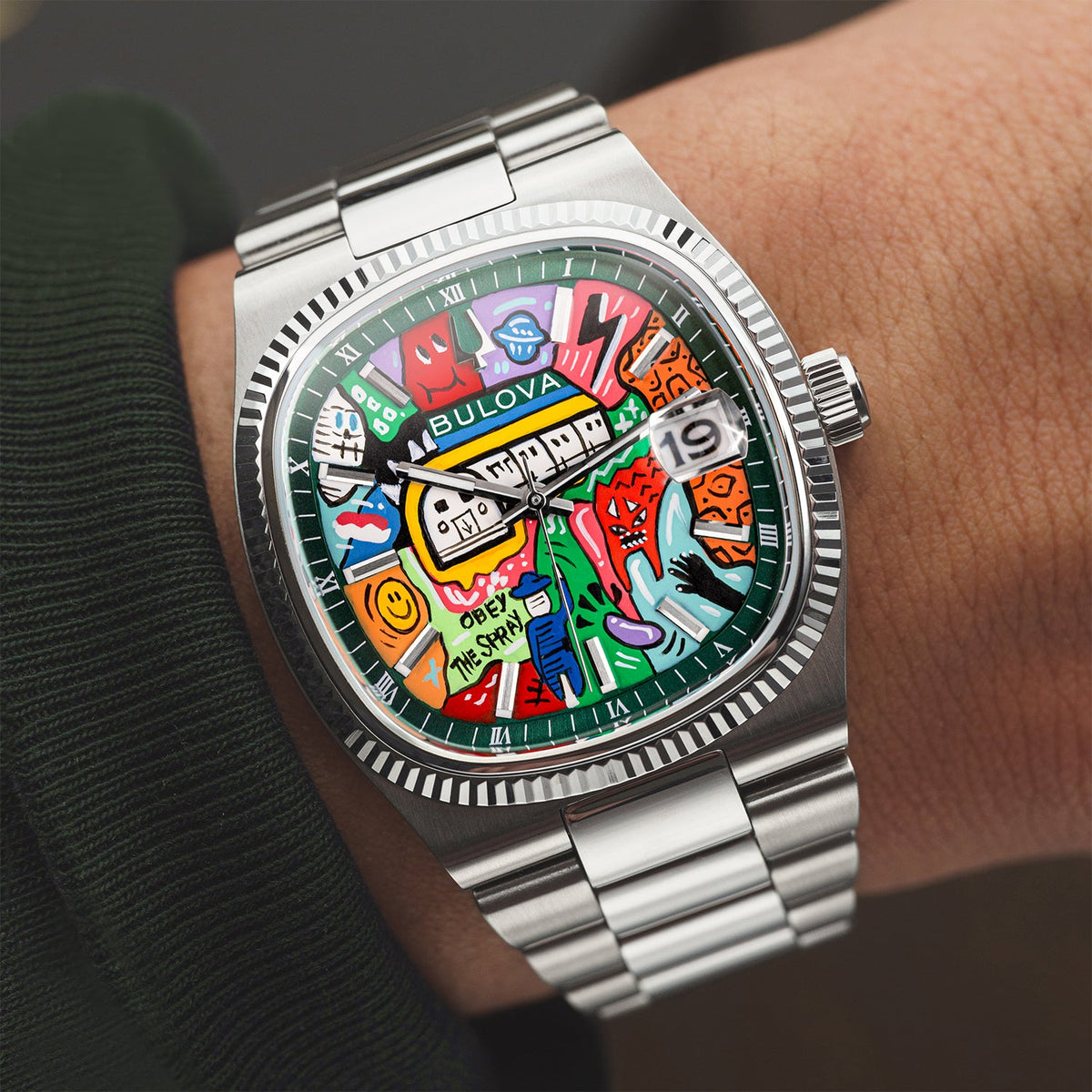 Bulova Super Seville Mural Verde